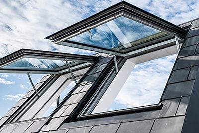 Abridor eléctrico de ventanas para granjas