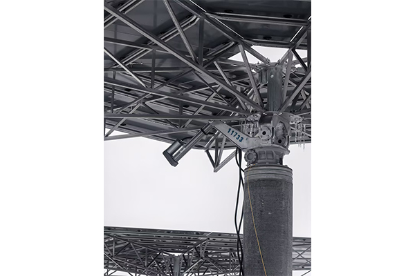 El actuador lineal U23D respalda la construcción de una planta CSP de tipo torre de 100MW